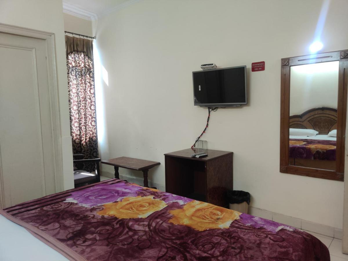 Hotel Holy City Amritsar Exterior photo